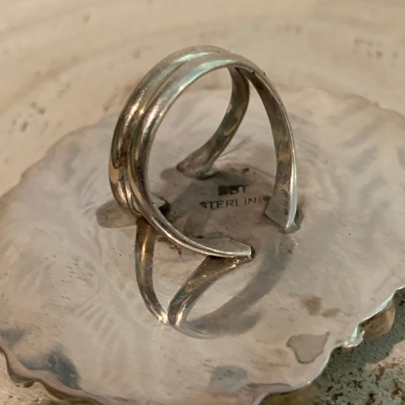 SOLD Palm root heart ring - Picture 4 of 5